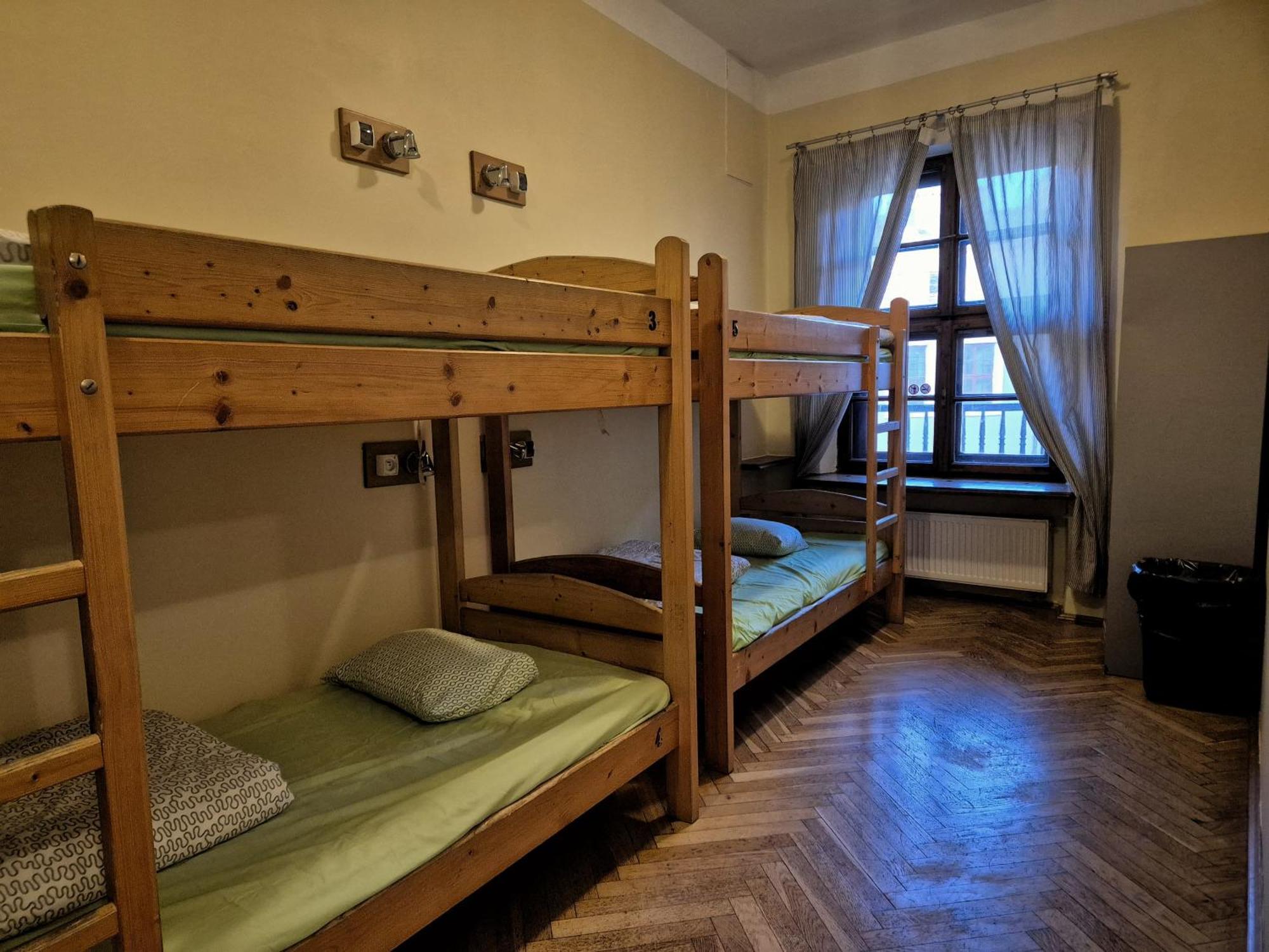 50 People Apartment Краків Екстер'єр фото