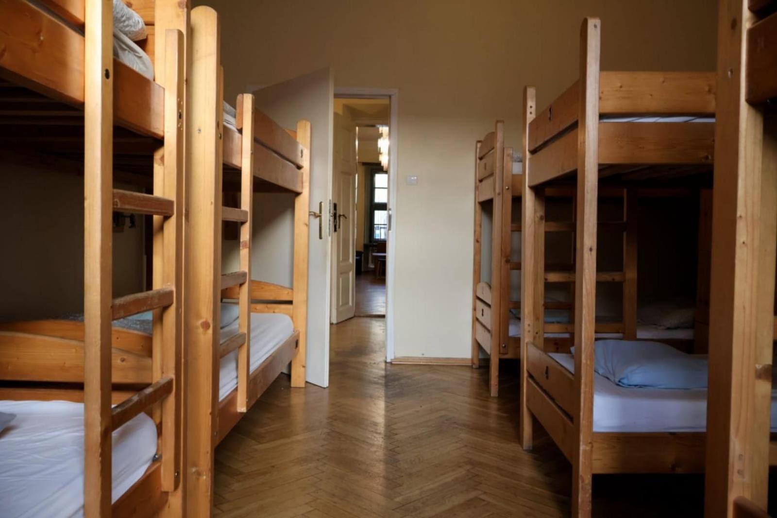 50 People Apartment Краків Екстер'єр фото