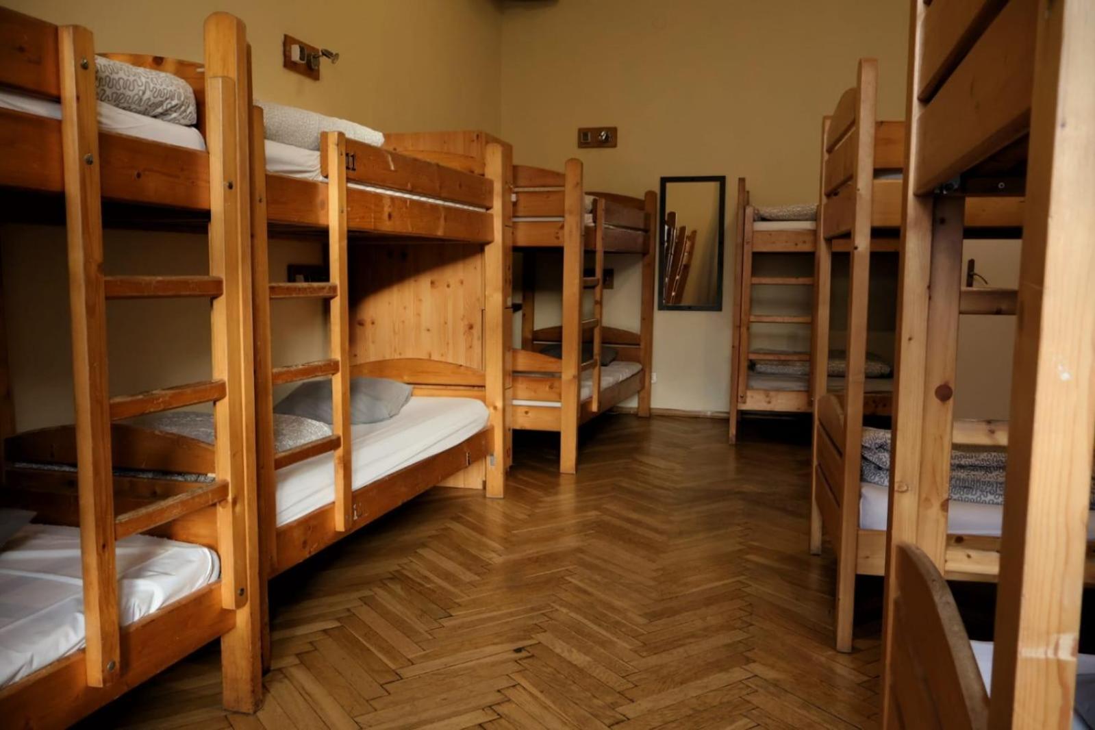 50 People Apartment Краків Екстер'єр фото